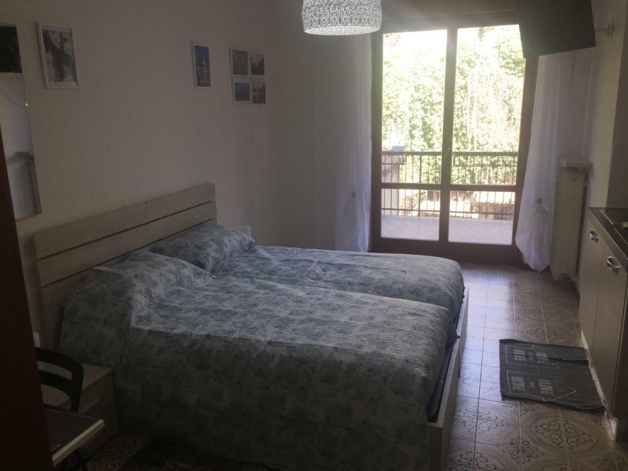 Room Verona Holidays Luaran gambar