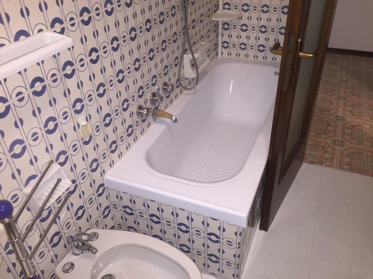 Room Verona Holidays Luaran gambar